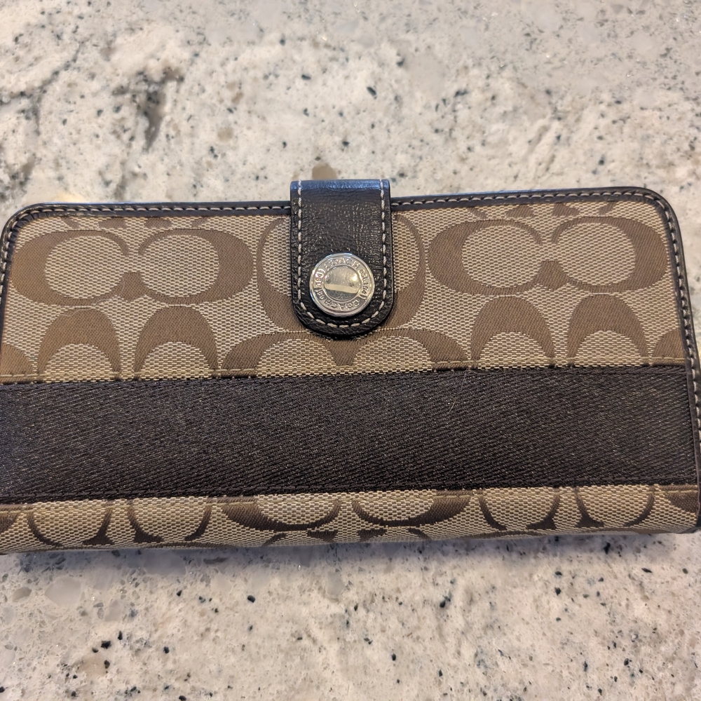 Coach Signature Canvas Wallet in Brown and Black